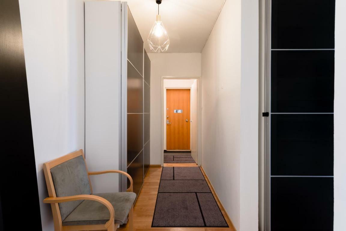 Stay Here Apartment Kamppi Helsinki Buitenkant foto